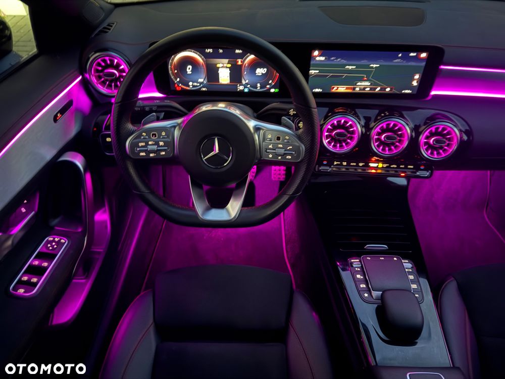 Mercedes-Benz CLA 200 7G-DCT Edition AMG Line - 32