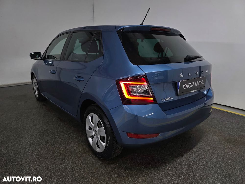 Skoda Fabia - 4