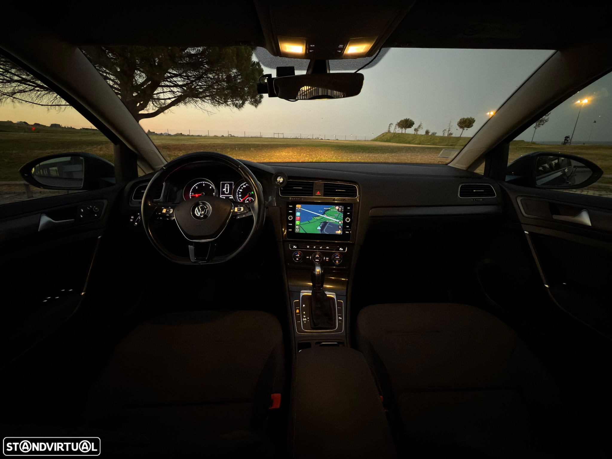 VW Golf Variant 1.6 TDi Confortline DSG - 8