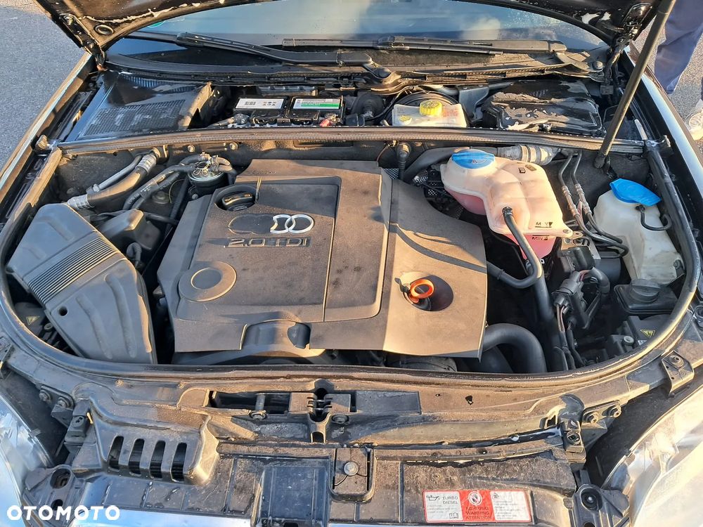 Audi A4 Avant 2.0 TDI DPF - 12