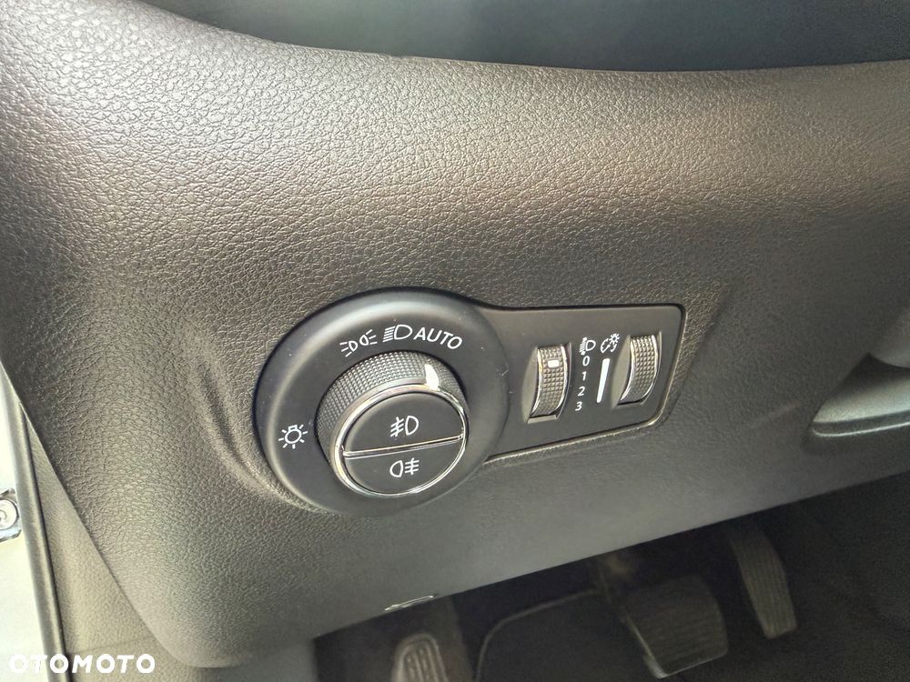 Jeep Compass 1.5 T4 mHEV Limited FWD S&S DCT - 21