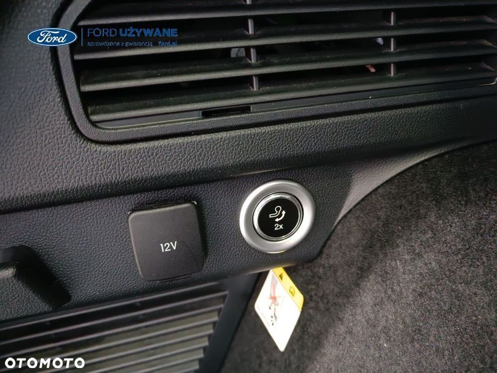 Ford Kuga 2.0 EcoBlue Hybrid TITANIUM - 10