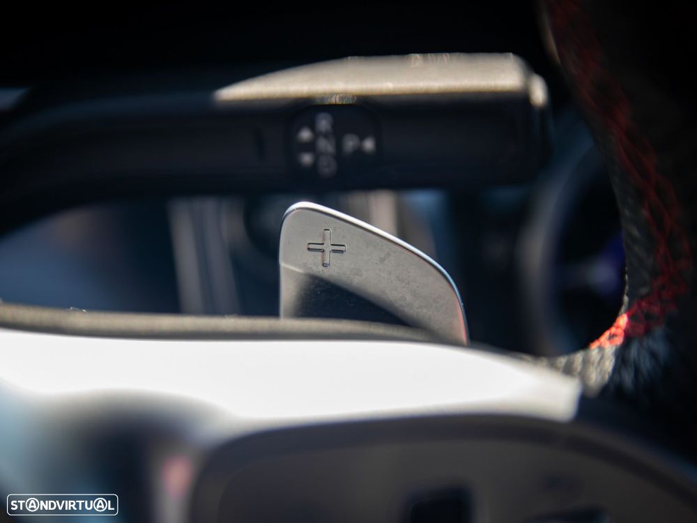 Mercedes-Benz GLB 180 d AMG Line - 28