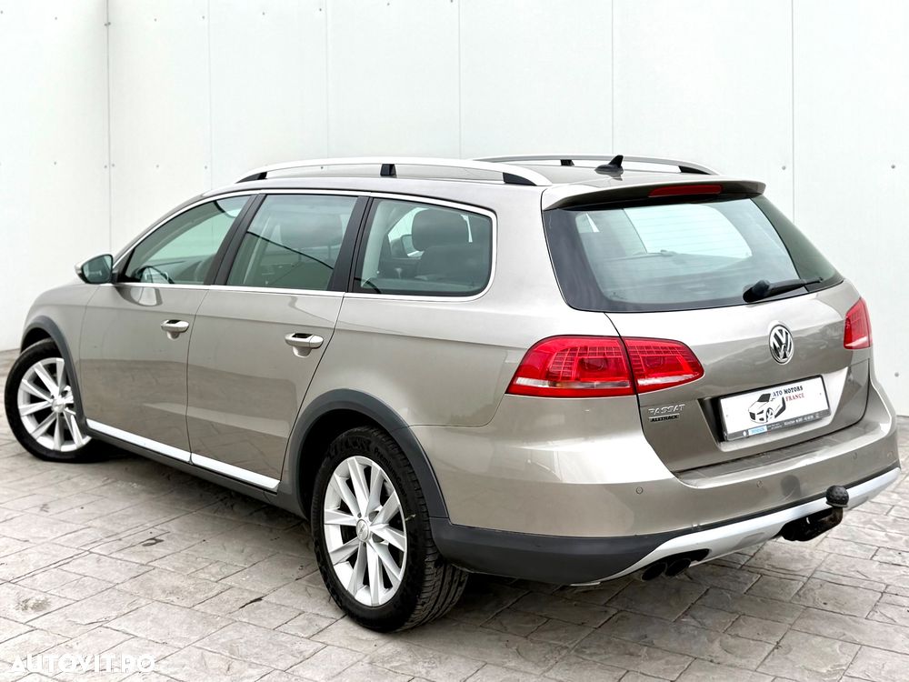 Volkswagen Passat Alltrack 2.0 TDI 4Motion BlueMotion Tec - 3