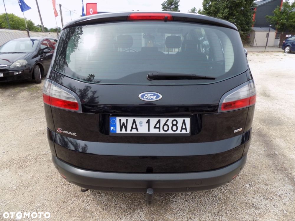 Ford S-Max - 18