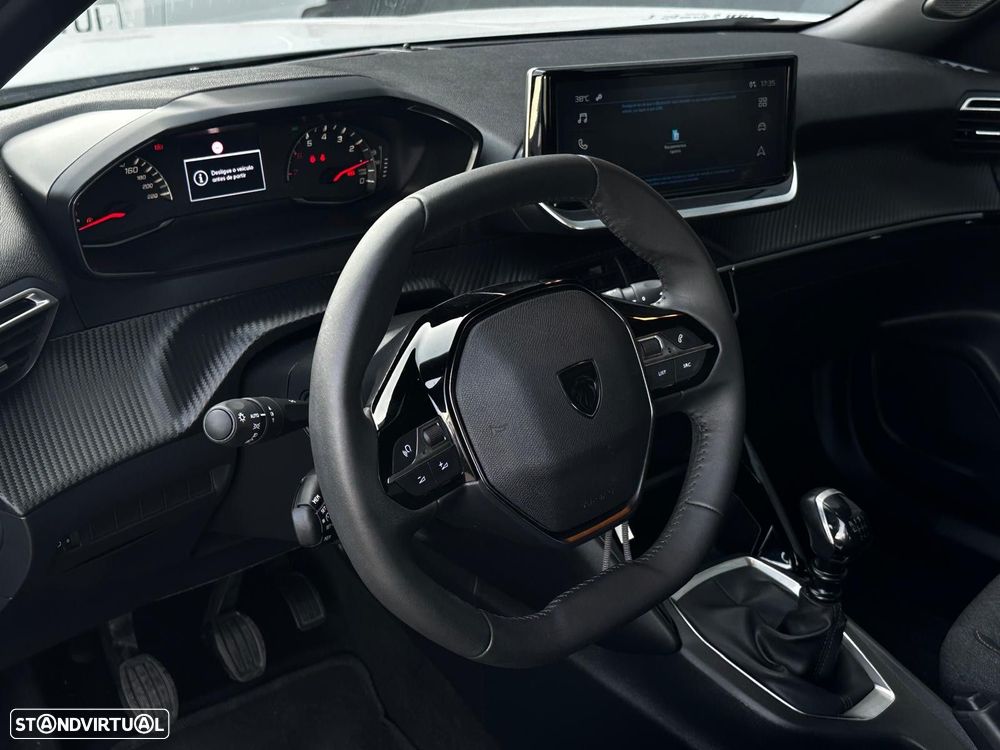 Peugeot 2008 1.2 Style - 9