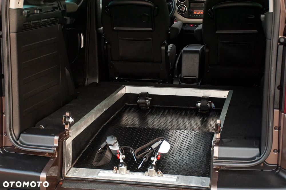 Peugeot Partner - 28