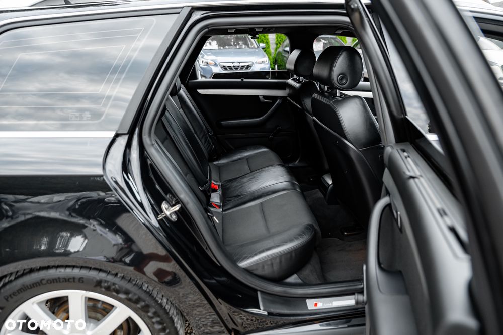 Audi A4 Avant 1.8T - 21
