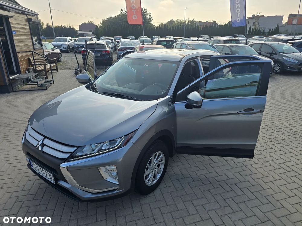 Mitsubishi Eclipse Cross - 33
