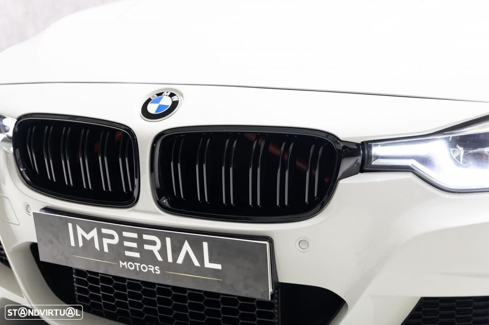 BMW 320 d Aut. Sport Line - 16