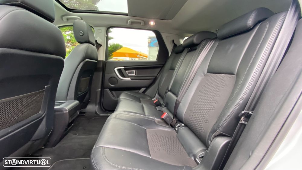 Land Rover Discovery Sport 2.0 TD4 SE - 24