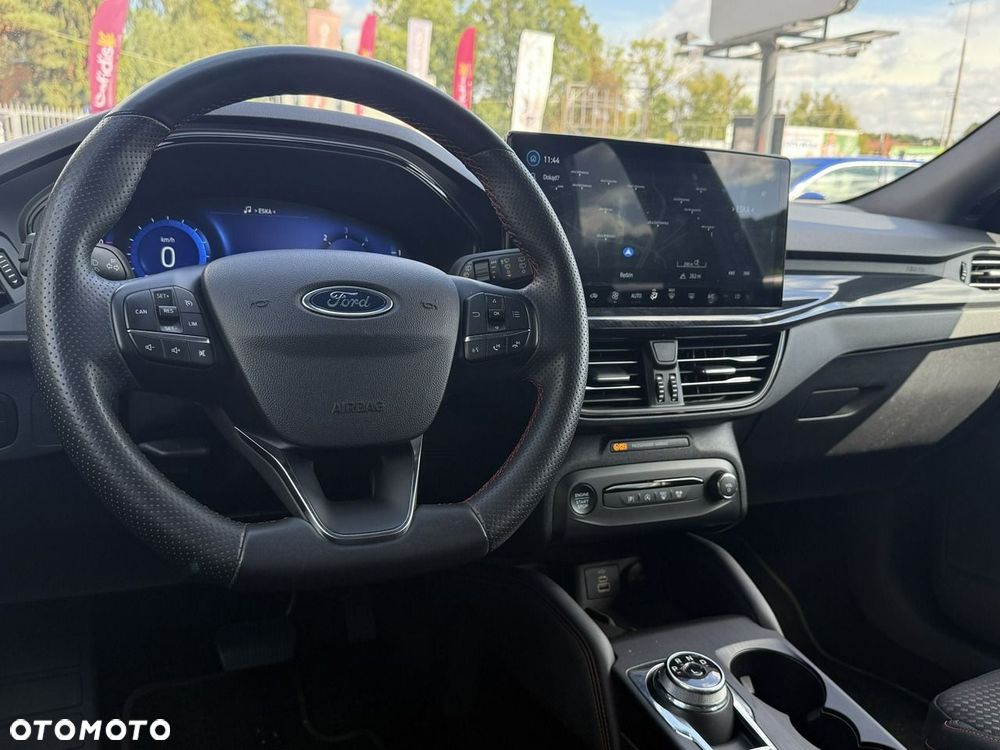 Ford Focus 1.5 EcoBlue STart-Stopp-System ST-LINE X - 13