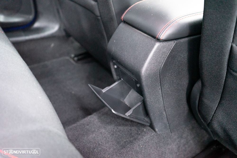 Peugeot 308 SW 2.0 BlueHDi GT Line - 42