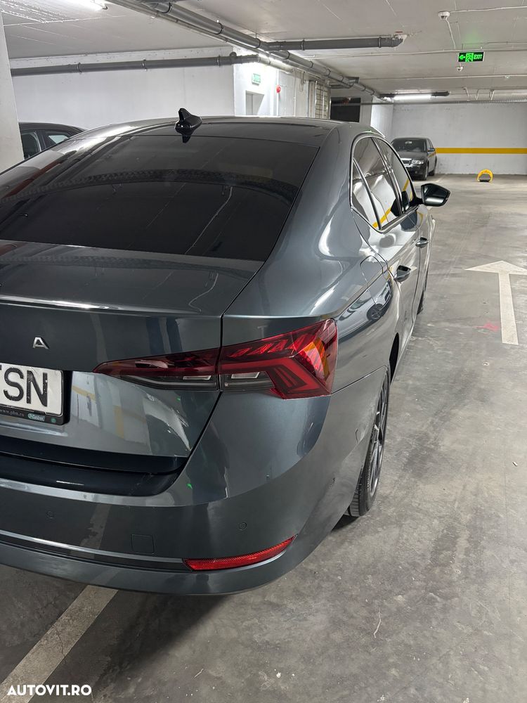 Skoda Octavia 2.0 TDI DSG Ambition - 8