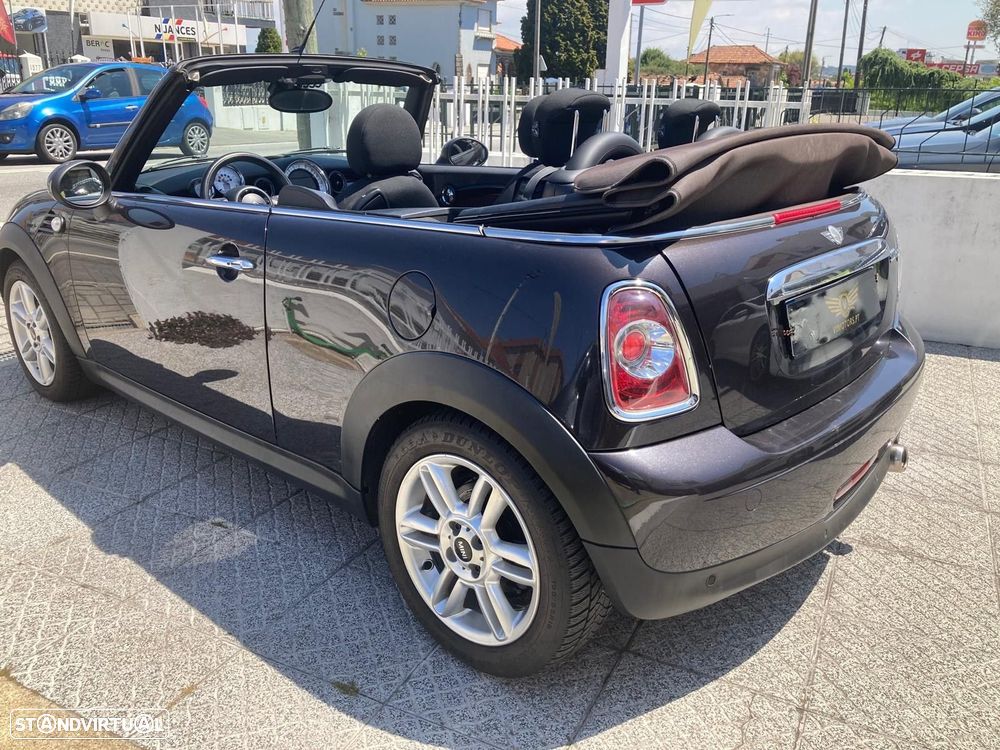 MINI Cabrio Cooper D - 16