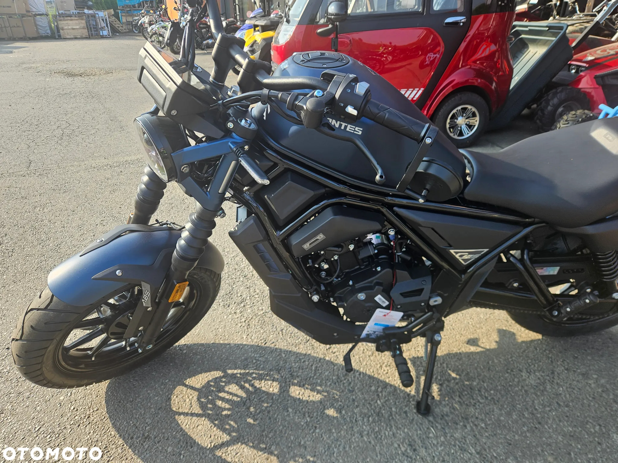 Zontes 125C - 3