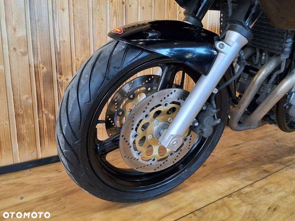 Suzuki Bandit - 12