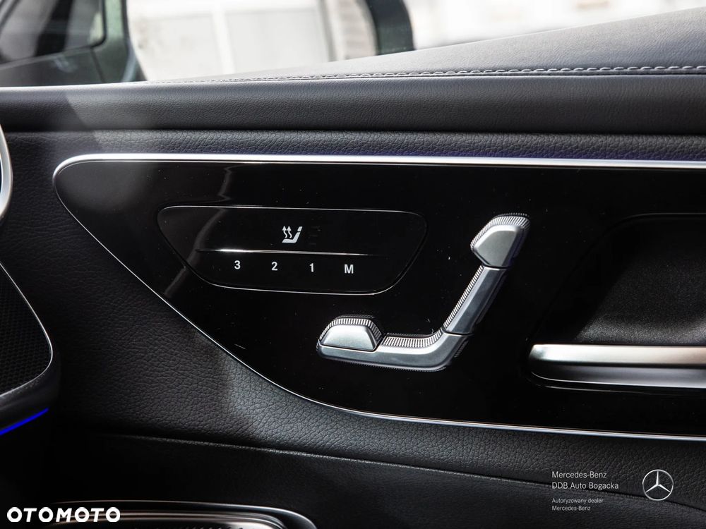 Mercedes-Benz GLC 300 e PHEV 4-Matic AMG Line - 8