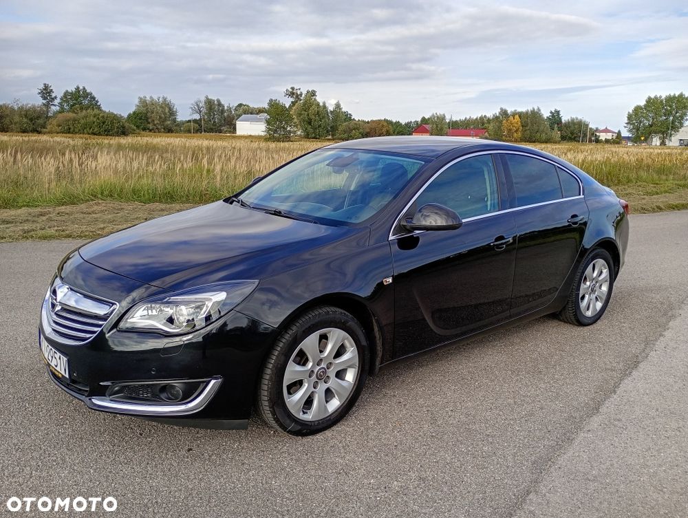 Opel Insignia - 1