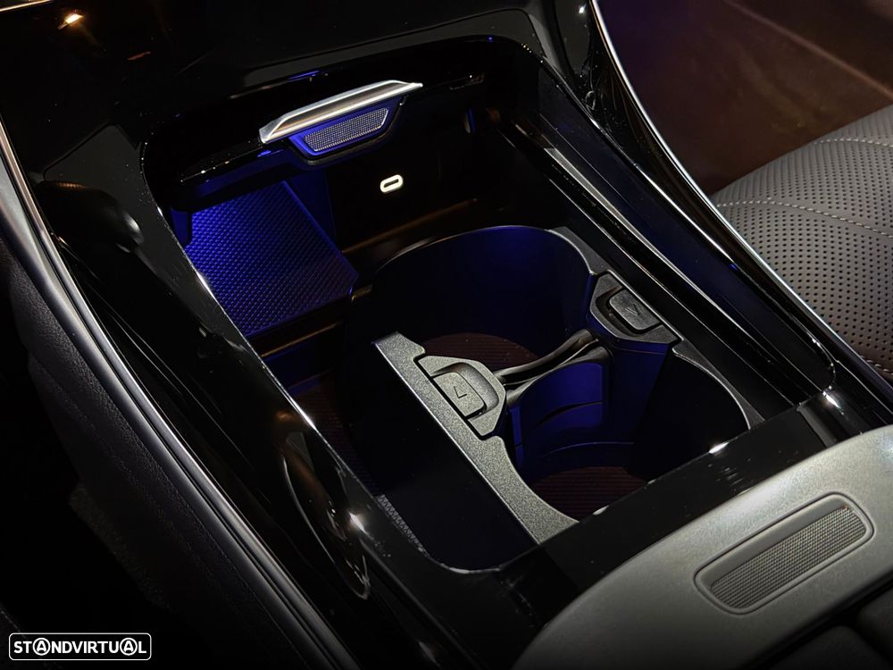 Mercedes-Benz C 300 e T 9G-TRONIC AMG Line - 32