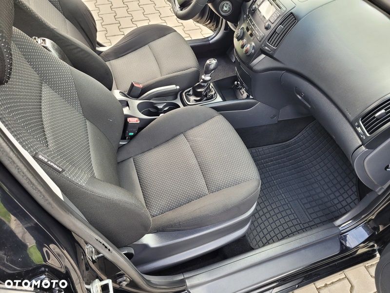 Hyundai i30 i30cw 1.6 CRDi Edition Plus - 27