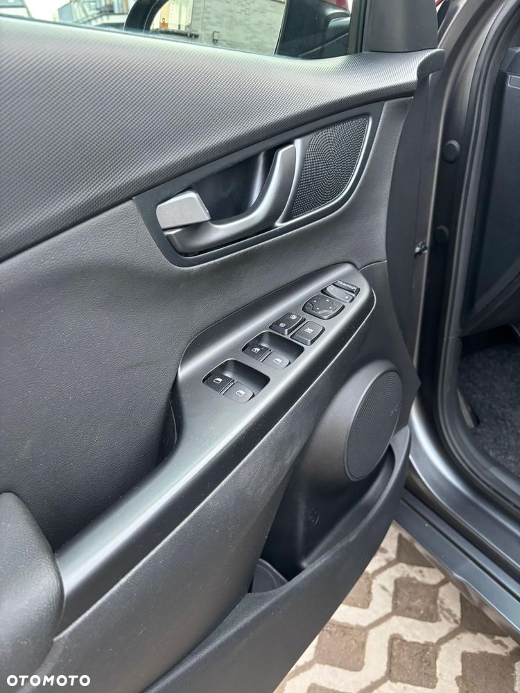 Hyundai Kona 1.6 T-GDI DCT Iron Man Edition - 36
