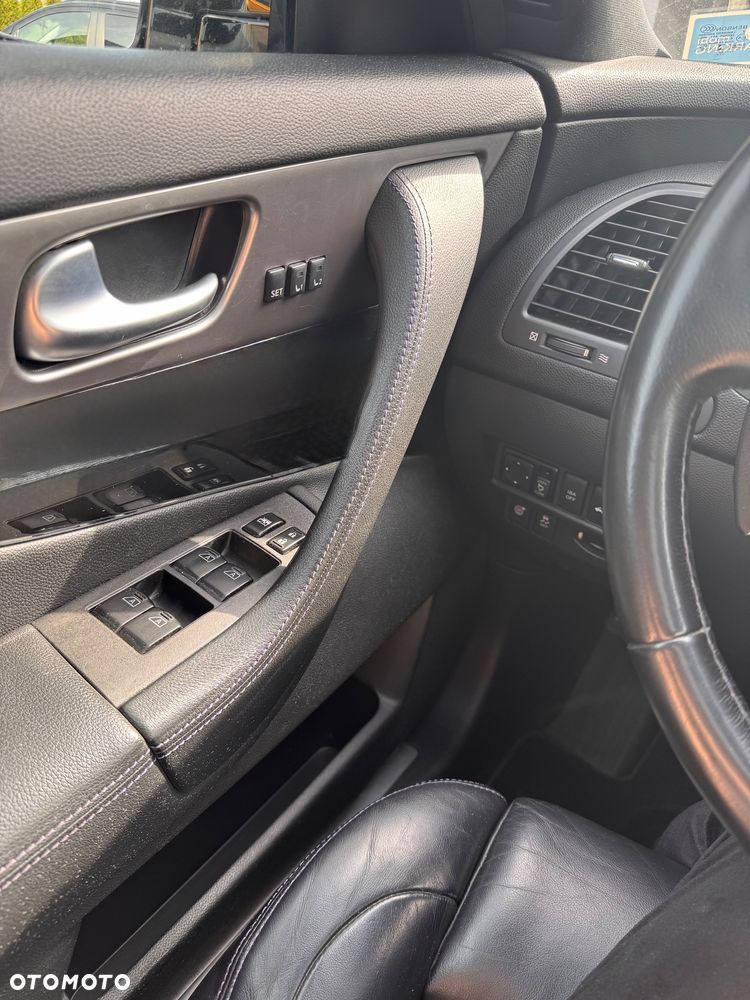 Infiniti QX70 3.7 S Premium - 15