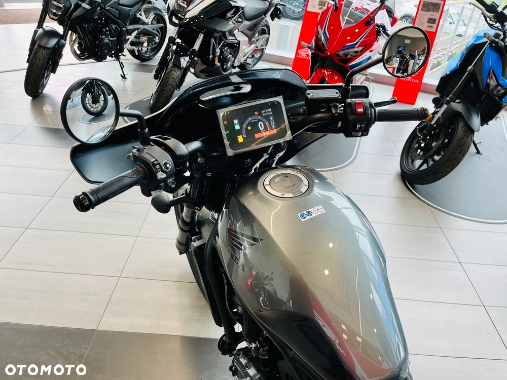 Honda CMX - 10