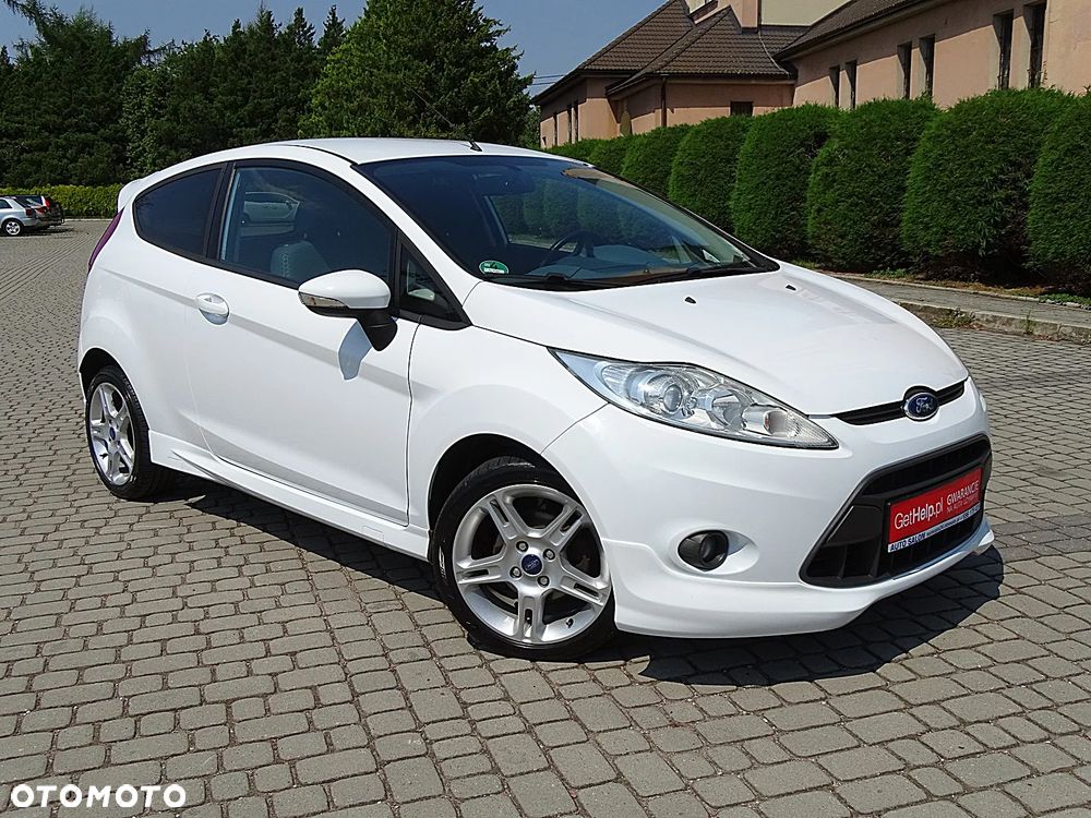 Ford Fiesta 1.4 Sport - 23