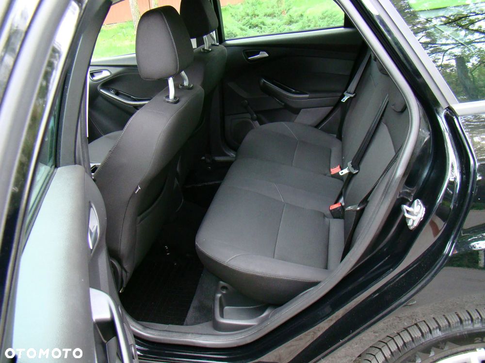 Ford Focus 1.0 EcoBoost Trend - 24