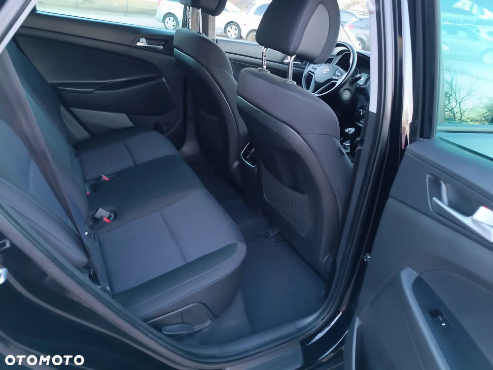 Hyundai Tucson blue 1.7 CRDi 2WD Passion - 29