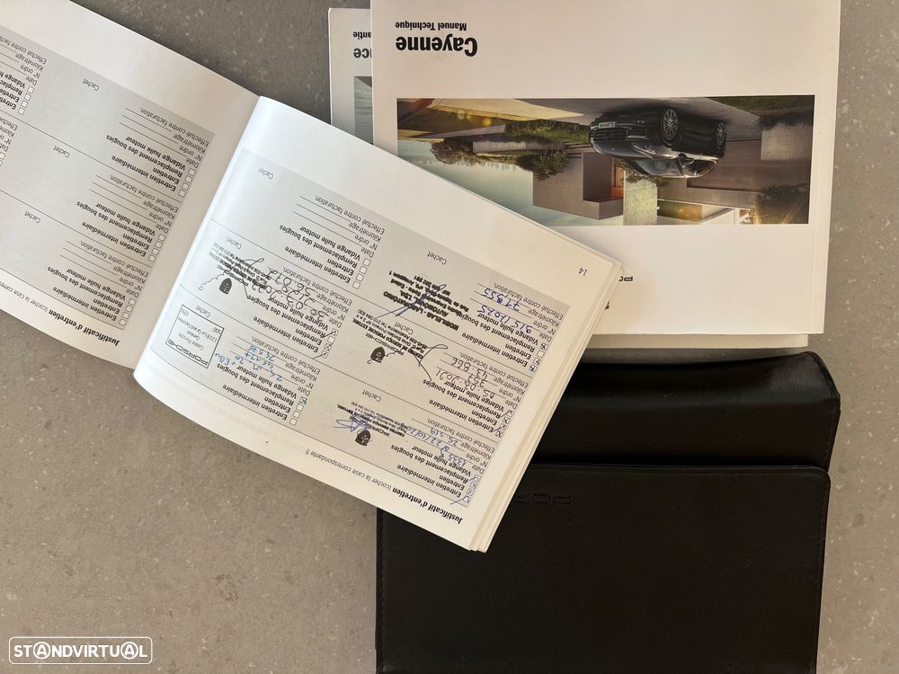 Porsche Cayenne - 19