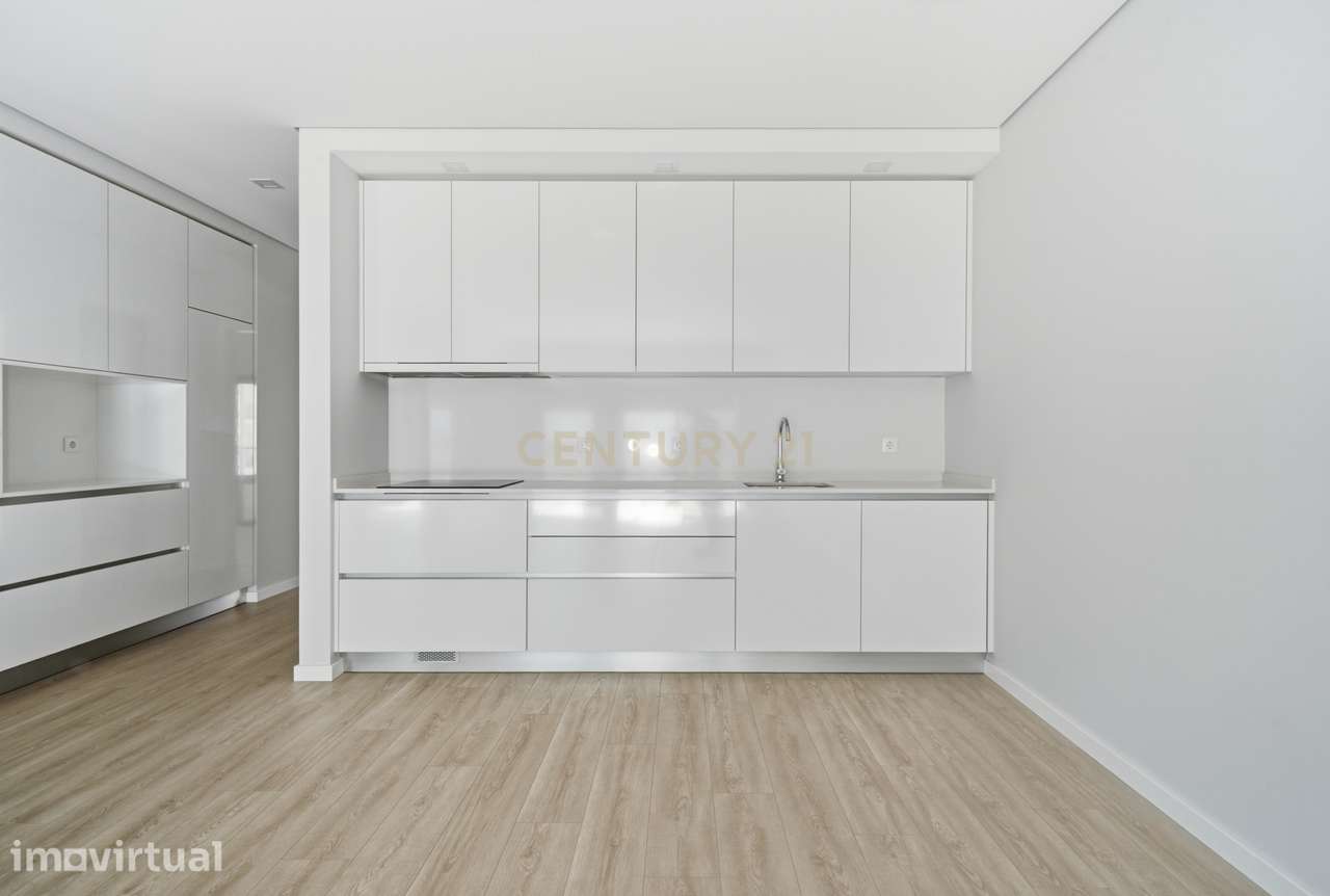Apartamento T2 Novo com Terraço e Lugar de Garagem em Mafra - Grande imagem: 2/22