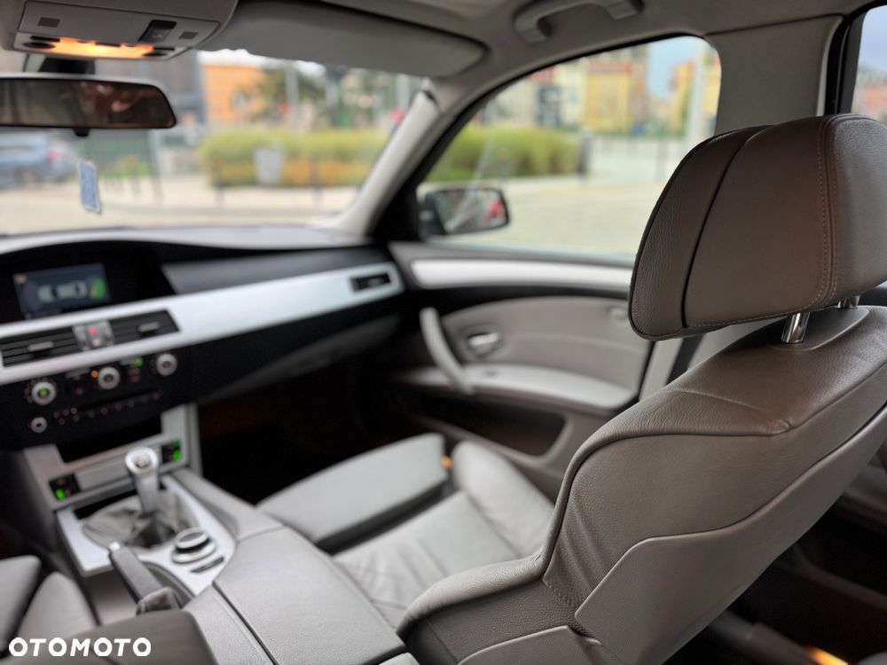 BMW Seria 5 520i Edition Exclusive - 20