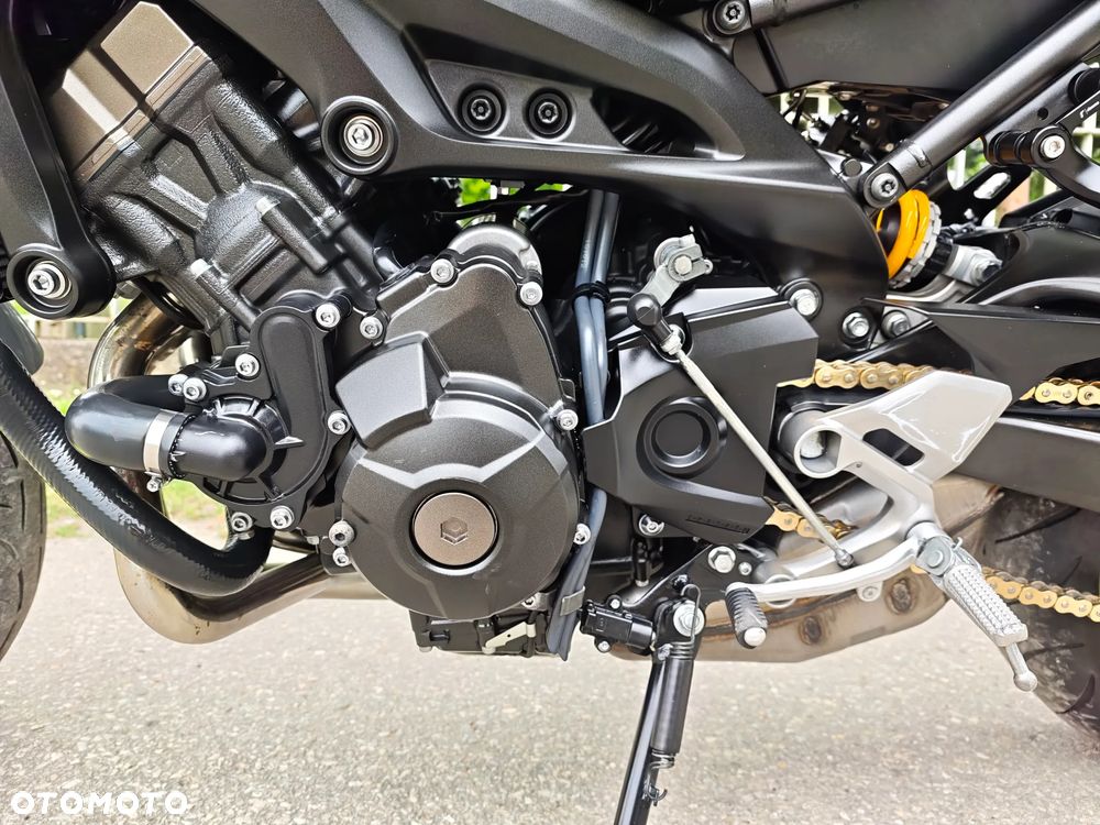Yamaha MT - 13