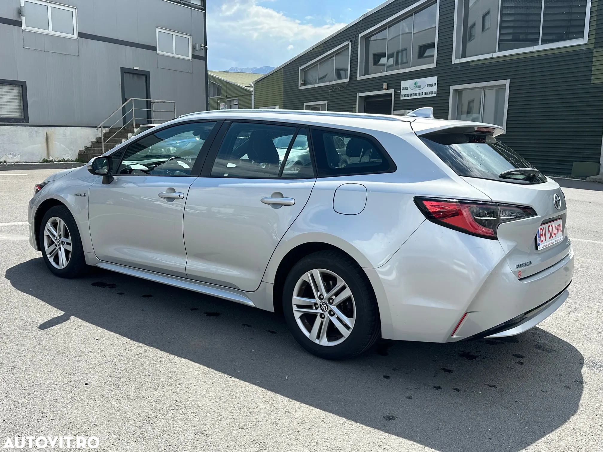 Toyota Corolla 1.8 HSD Business - 7