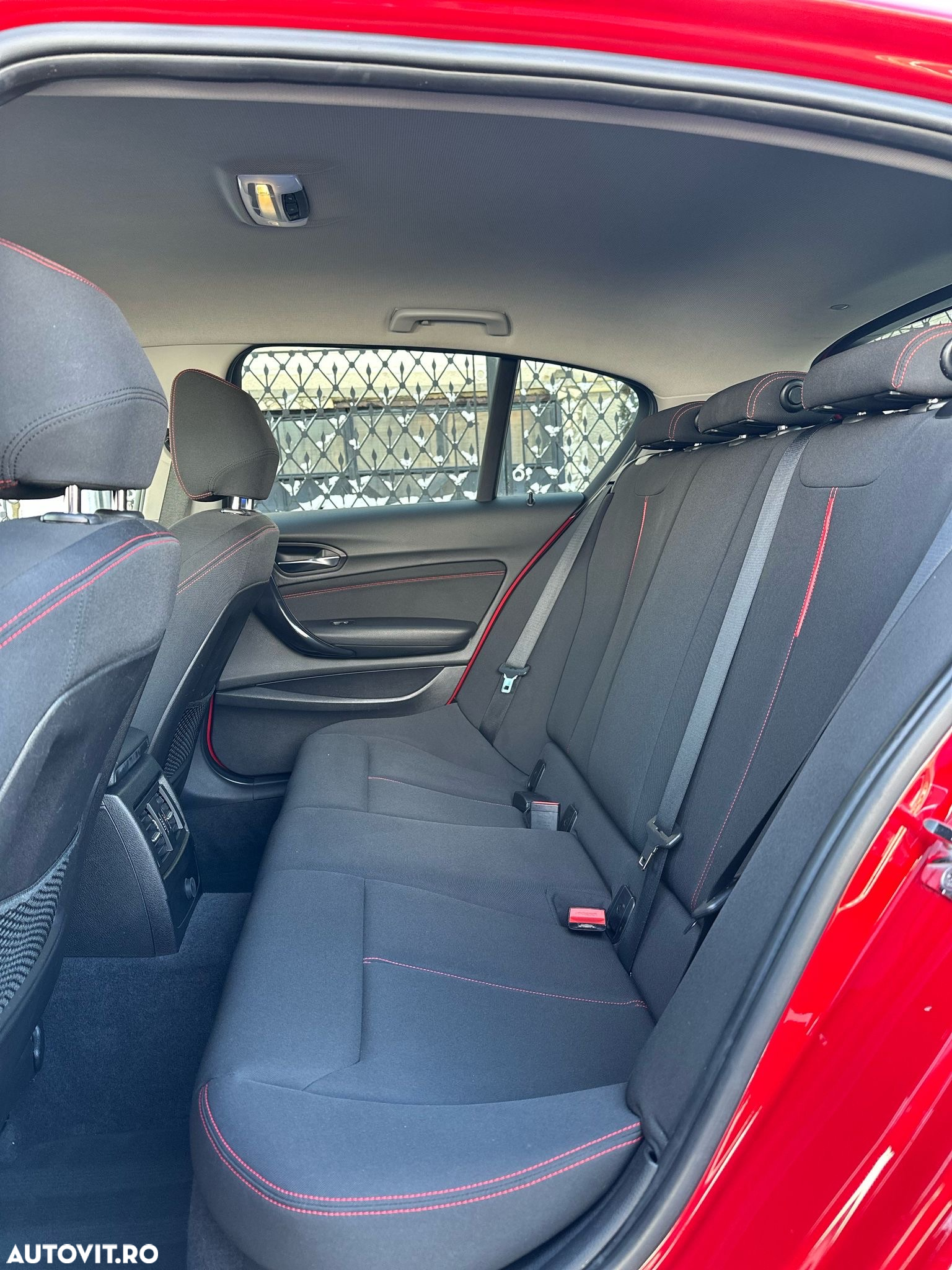 BMW Seria 1 120d - 11