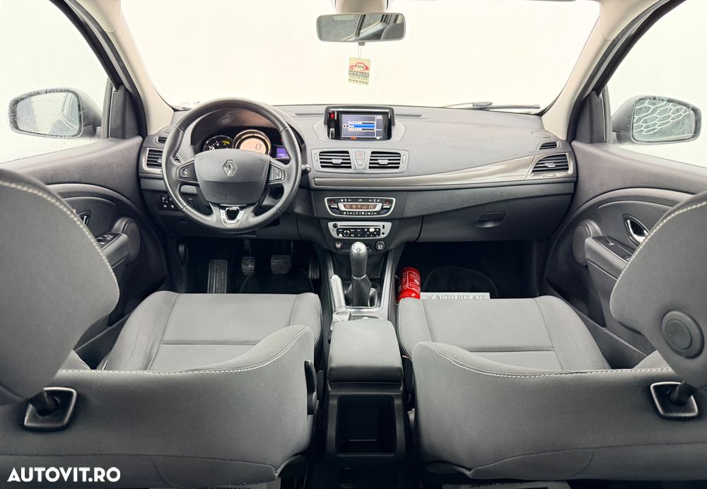 Renault Megane dCi 110 FAP LIMITED - 6