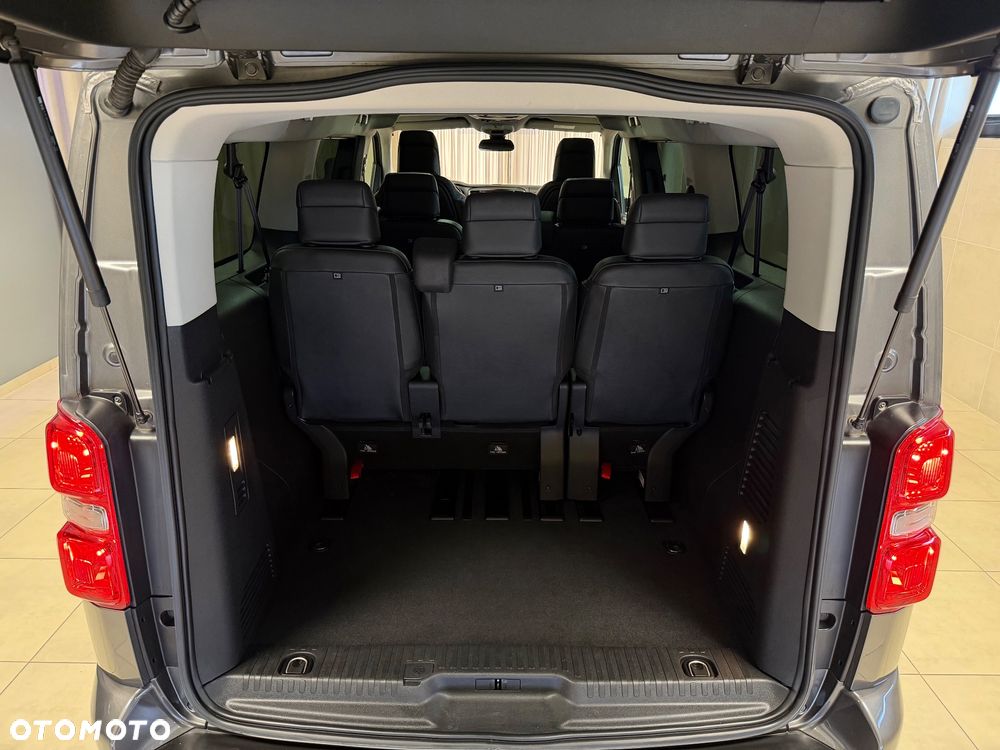 Toyota Proace Verso 2.0 D4-D Long VIP - 36