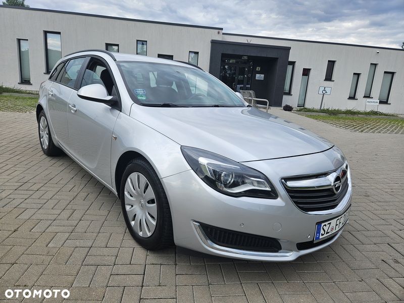 Opel Insignia - 19