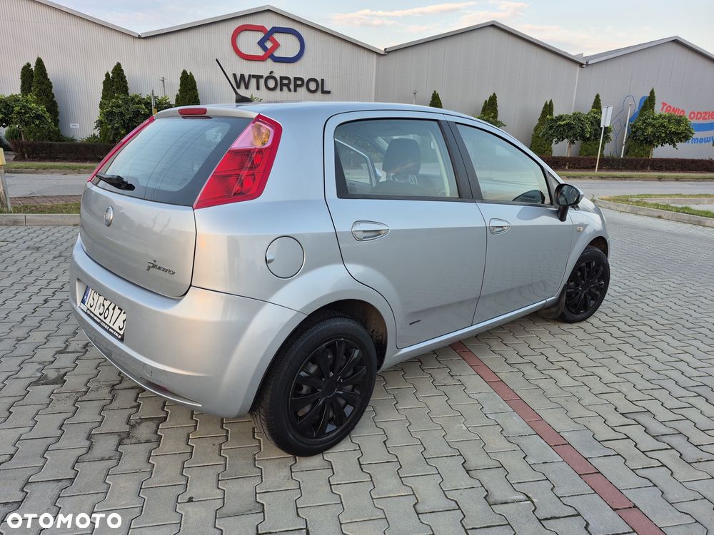 Fiat Grande Punto - 4