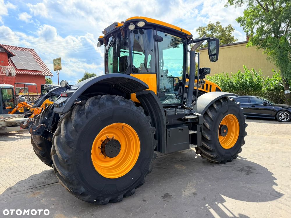JCB Fastrac 4220 - 15