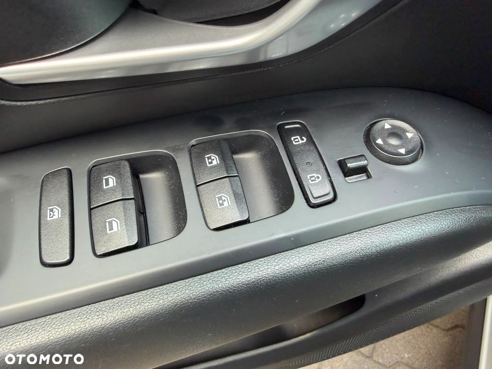 Hyundai Tucson 1.6 T-GDi Pure 2WD - 10