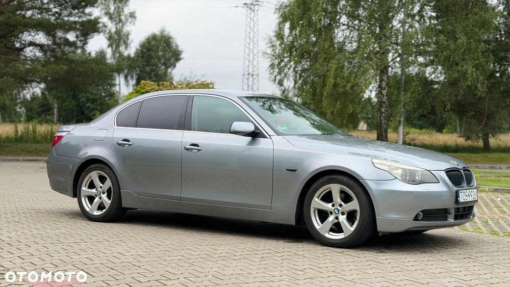 BMW Seria 5 520i - 3