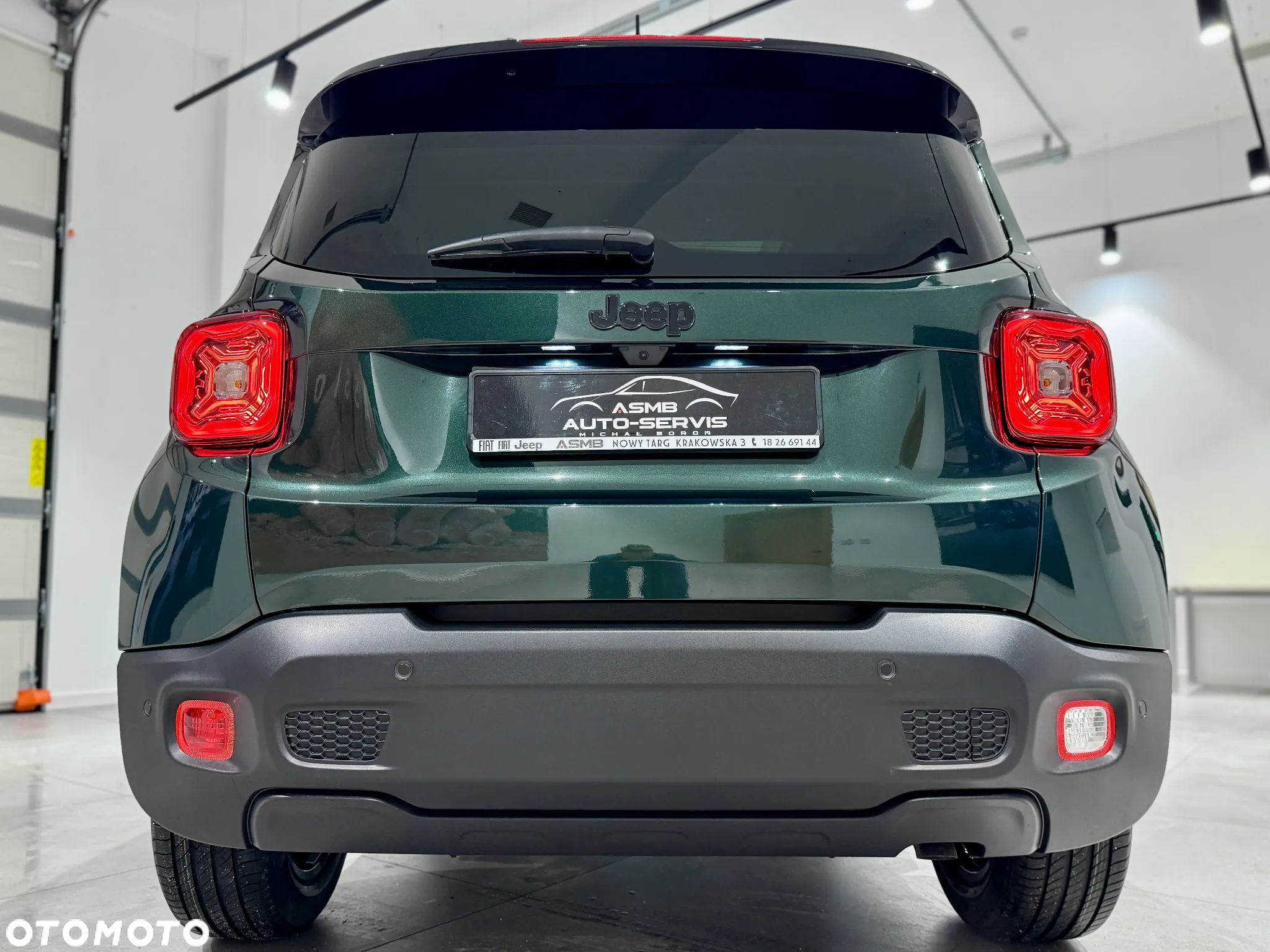 Jeep Renegade - 16