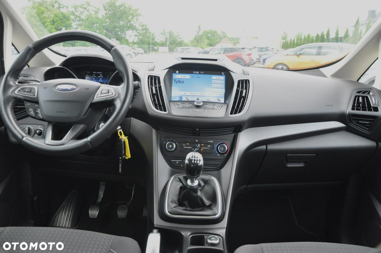 Ford Grand C-MAX - 15