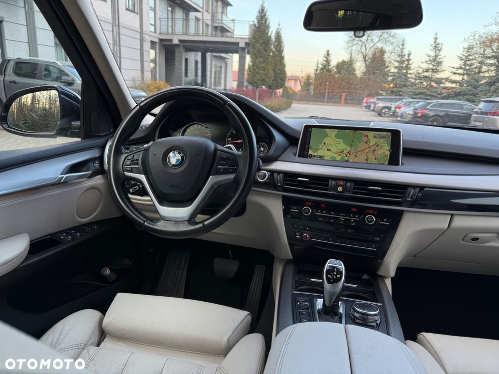 BMW X5 xDrive30d Sport-Aut - 10