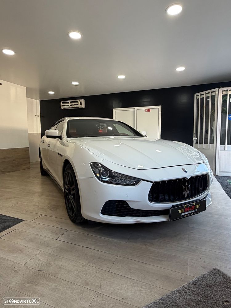 Maserati Ghibli GranSport - 4