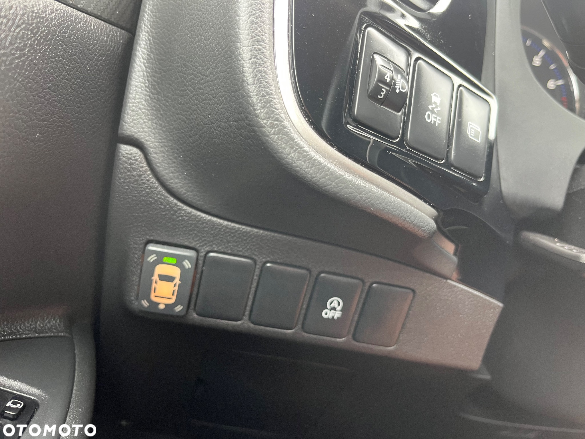 Mitsubishi Outlander 2.0 2WD CVT Diamant Edition+ - 24