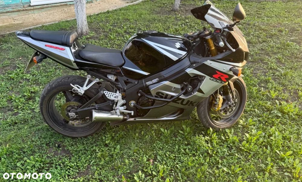 Suzuki GSX-R - 3